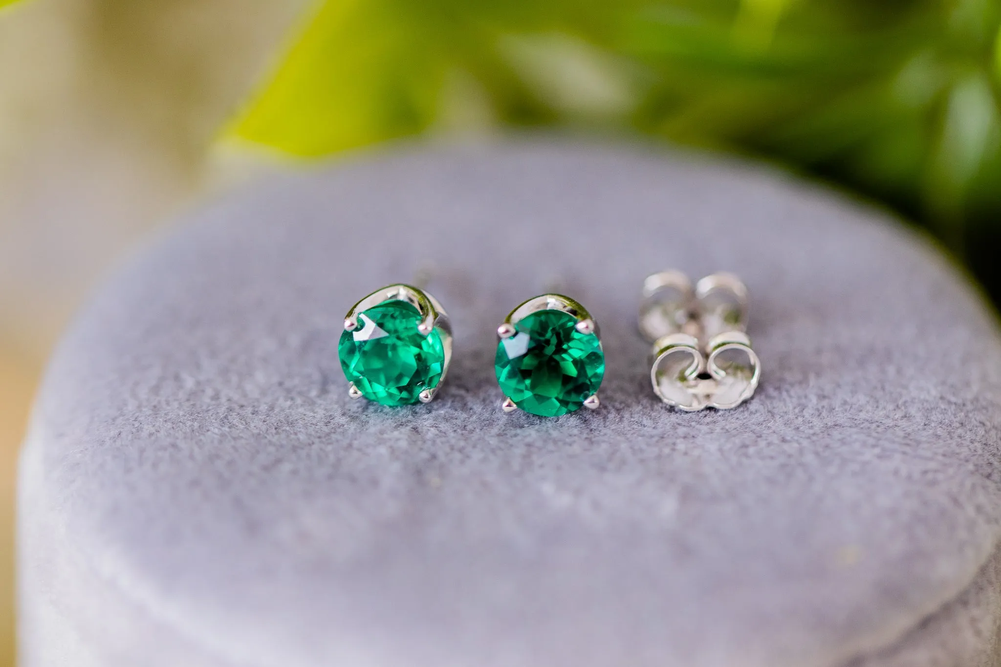 Green Gorgeous Gift Set: 1 Pair of Earrings & 2 Earring Jackets