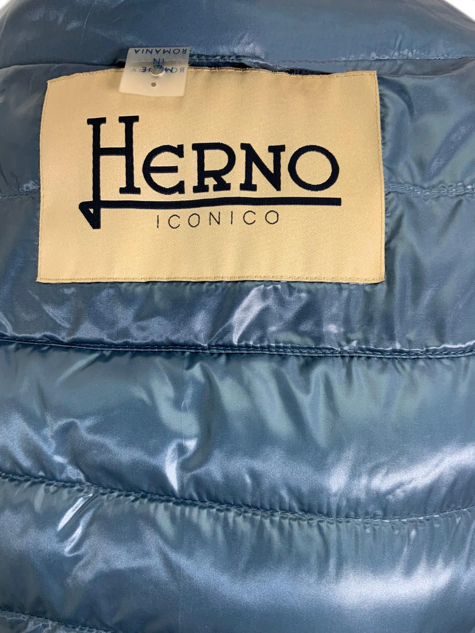 Herno Cap Sleeve Quilted Down Puffer Jacket Size M